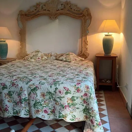 Casa de hóspedes Smeralda 3*