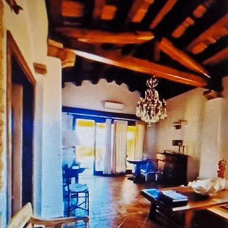 Гостьовий будинок Smeralda